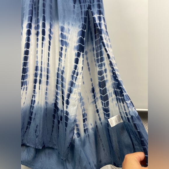 En Creme Blue White Tie Dye Triangle Bust Elastic Waist Rayon Maxi Halter‎ Dress - Picture 6 of 11